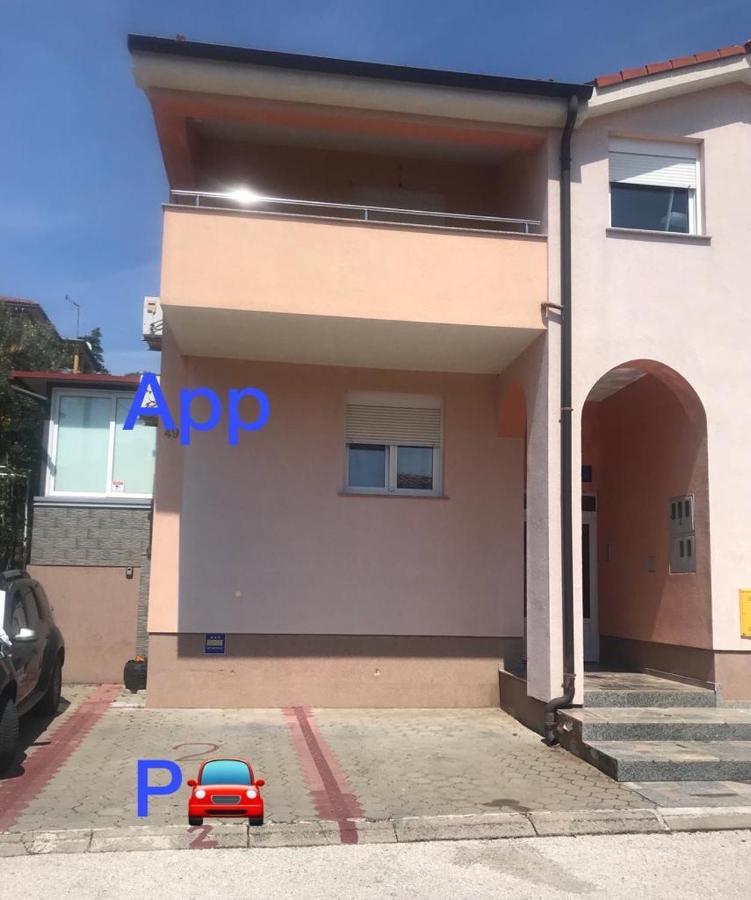 Studio Dama Blizina Amfiteatra I Bus Kolodvora ,Besplatan Privatni Parking,Self-Check- In Pula Exterior photo